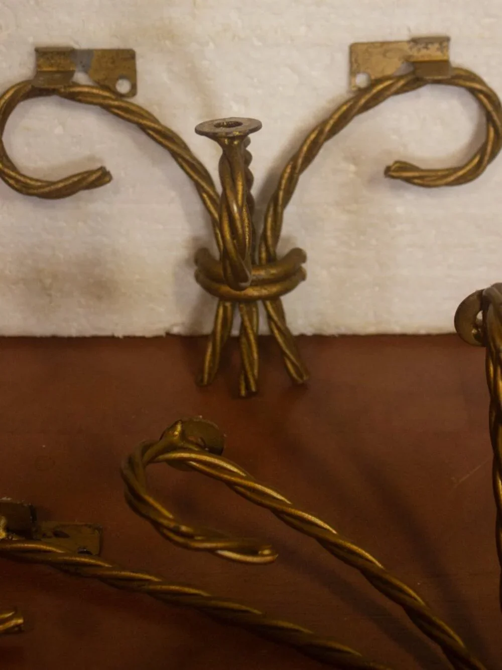 Homco Vintage Gold Metal Twisted Rope Wall Shelf without Glass Shelf